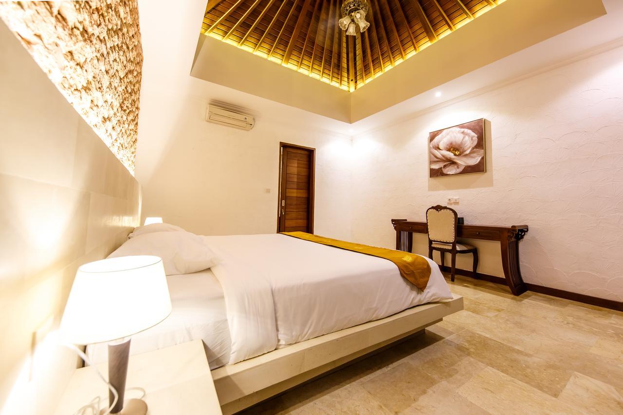 Villa Suzuki 1 Seminyak Exterior photo
