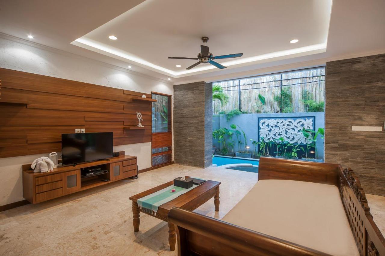 Villa Suzuki 1 Seminyak Exterior photo